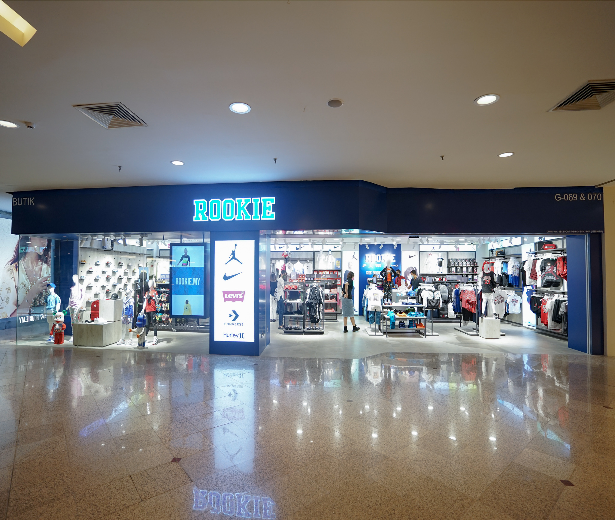 Rookie Mid Valley Megamall